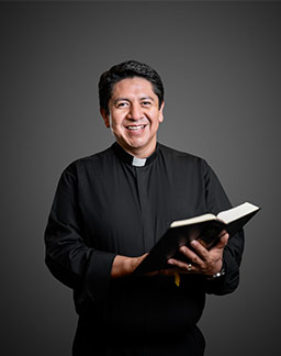 Father Oscar Sanchez Olvera, CORC, pastor of Immaculate Heart of Mary Parish in Fort Worth (NTC/Juan Guajardo)