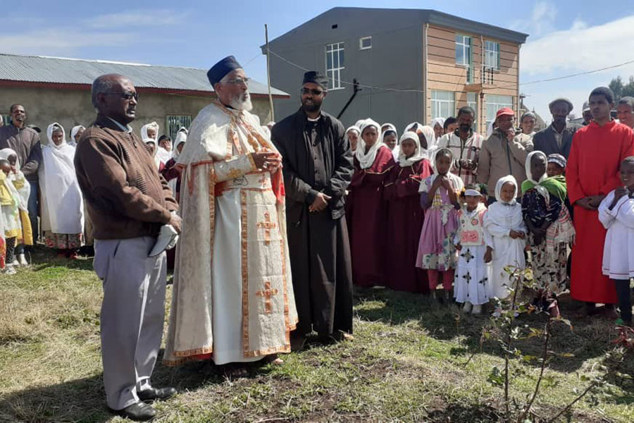 Ethiopian bishop at groundbreaking
