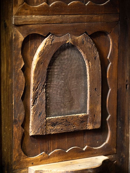 wood and screen