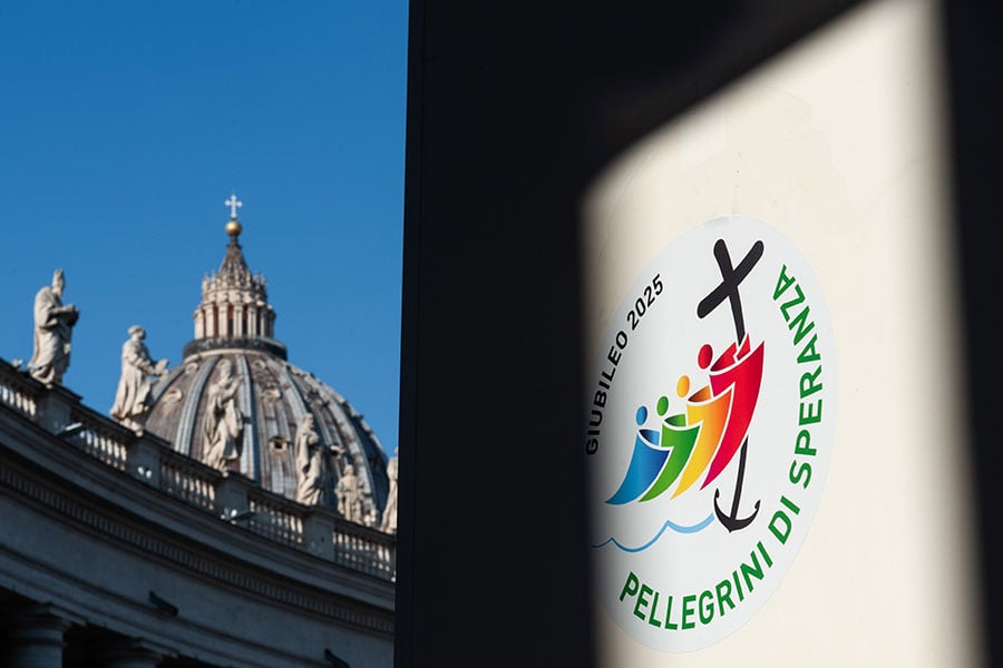 an image of the vatican and the jubilee logo