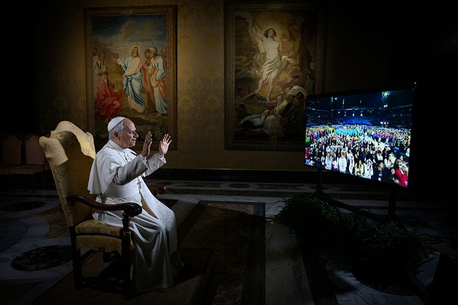 Pope Leo streaming in a room