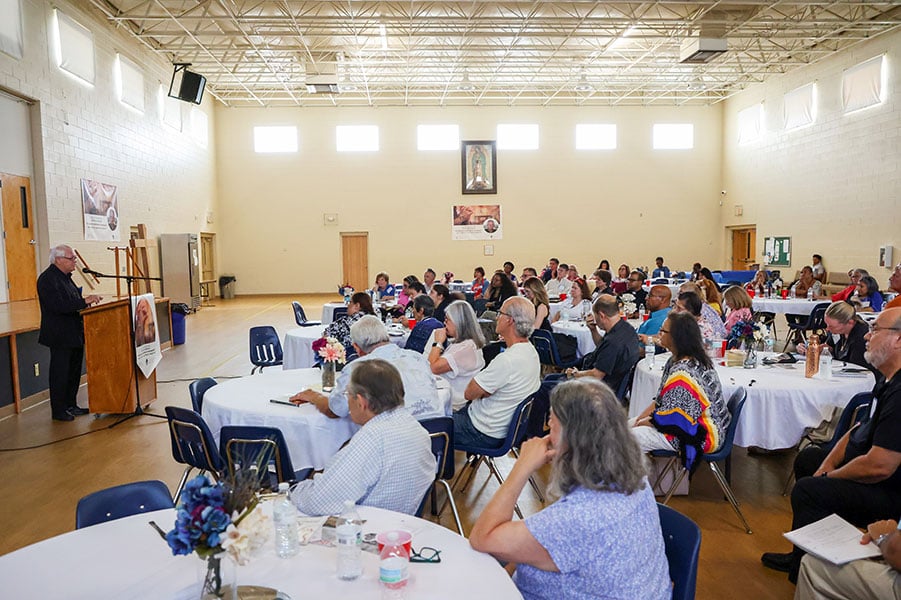 Fr Ron Rolheiser speaks at St Joseph Catholic Church in Arlington, TX, Sunday, August 18, 2024.(NTC/Richard W. Rodriguez)